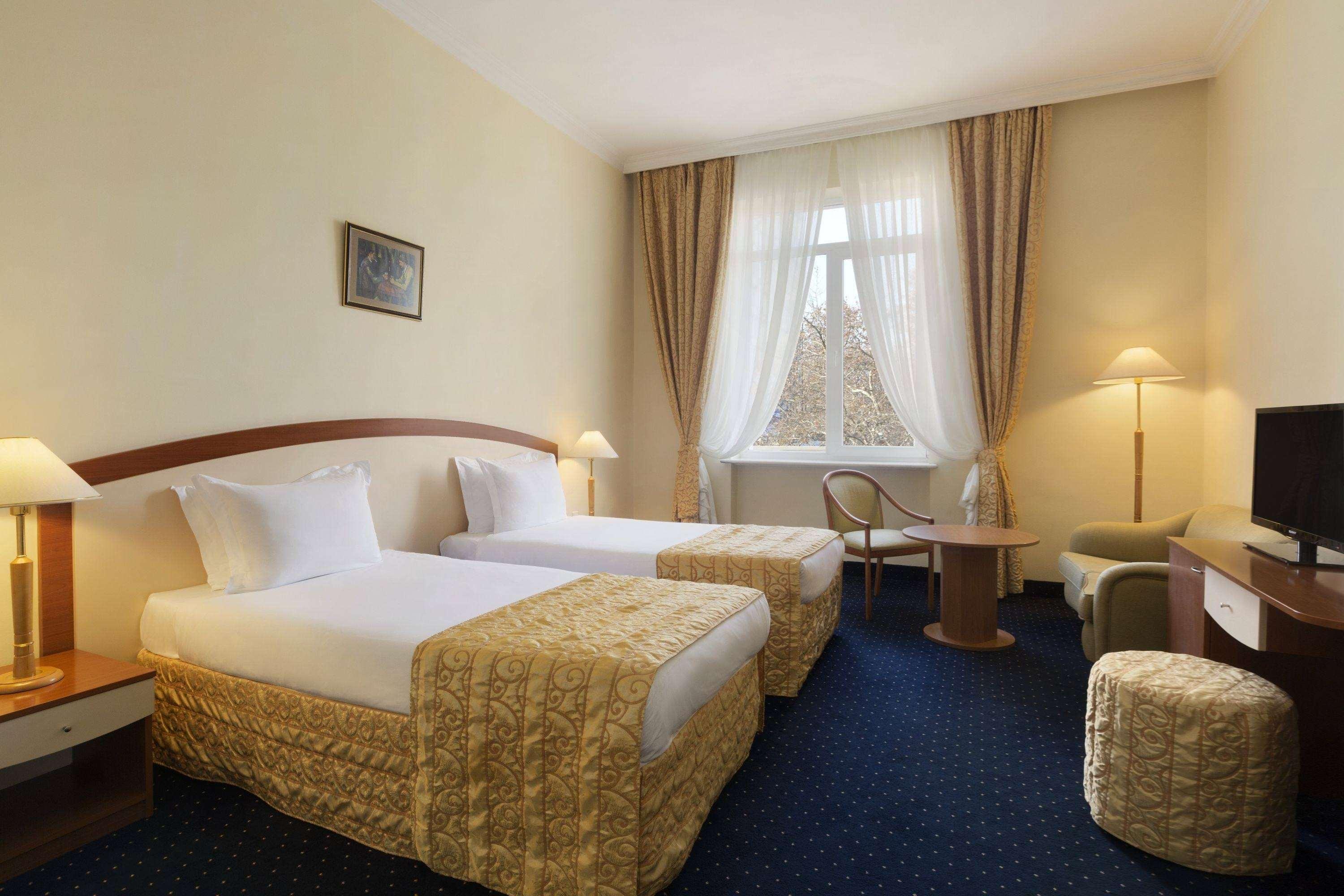 Hotel Ramada By Wyndham Plovdiv Trimontium Exteriér fotografie
