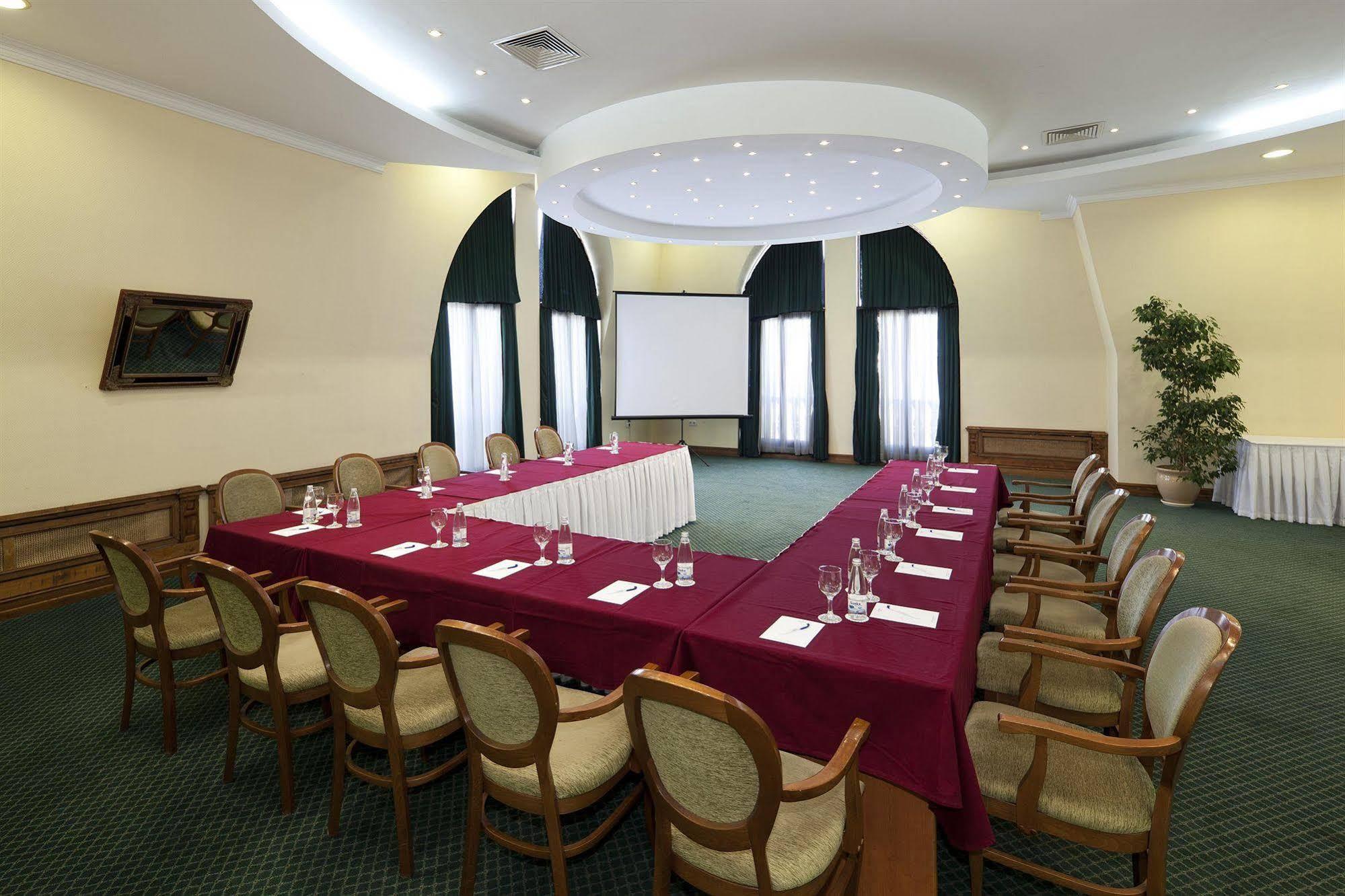 Hotel Ramada By Wyndham Plovdiv Trimontium Exteriér fotografie